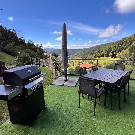 Apartamento Loft Mit Whirlpool & Fass-sauna Im Schwarzwald Neuenbach