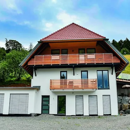 Loft Mit Whirlpool & Fass-sauna Im Schwarzwald Neuenbach