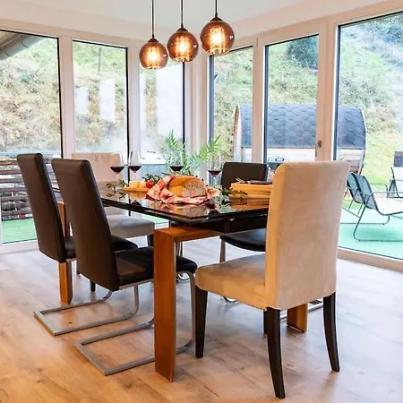 Loft Mit Whirlpool & Fass-sauna Im Schwarzwald Neuenbach